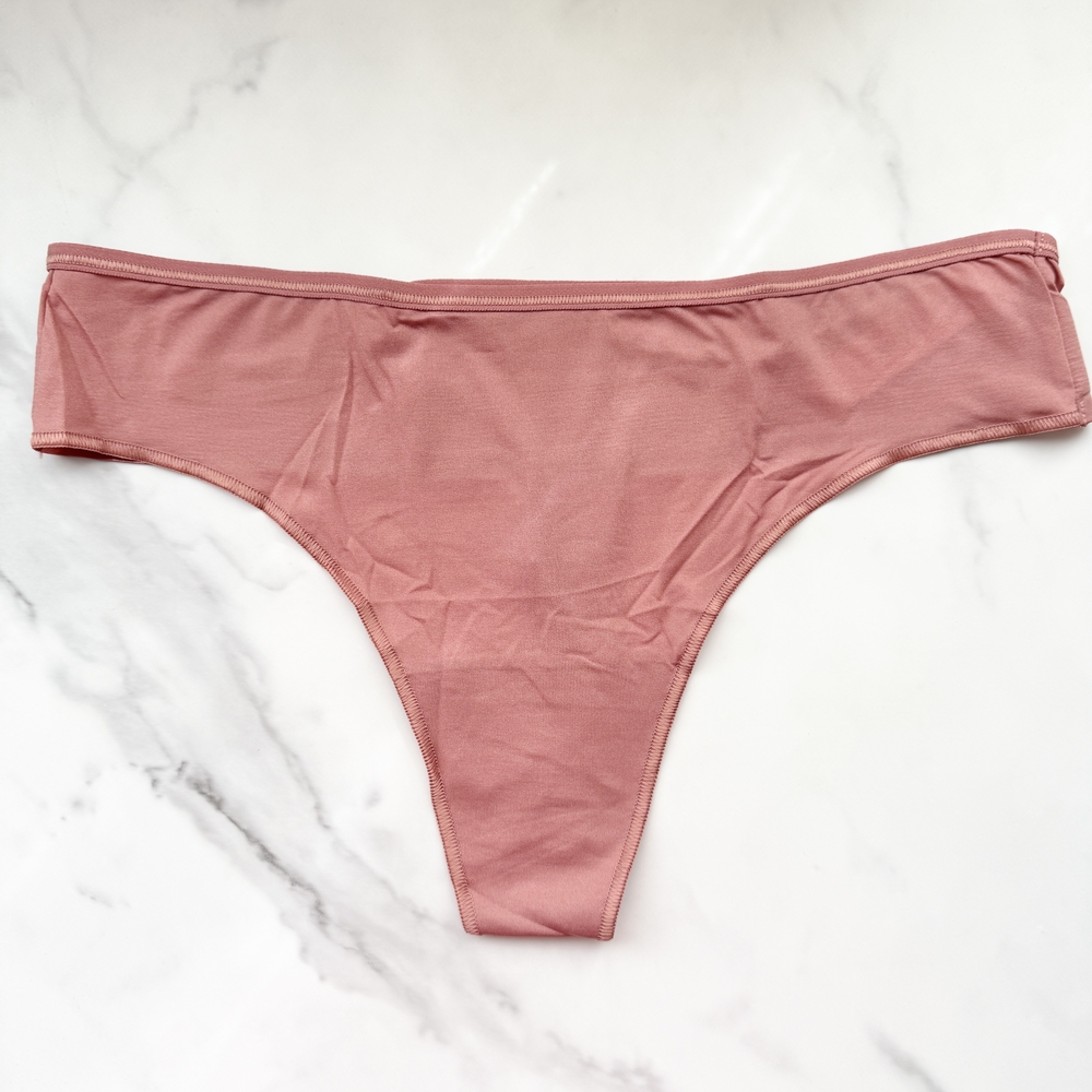 NWT SOMA VANISHING EDGE MICROFIBER THONG PANTY IN CLAY ROSE SIZE EXTRA LARGE